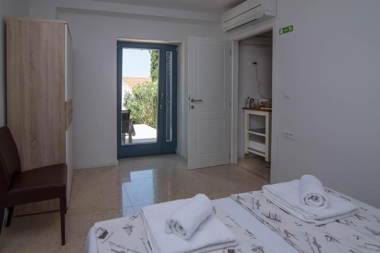 Villa Rialto Veli Lošinj Exteriör bild