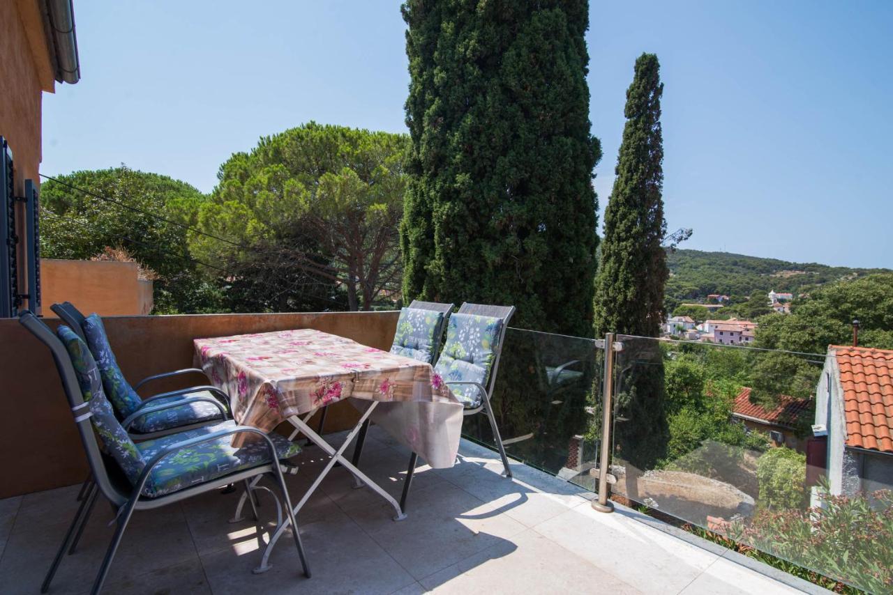 Villa Rialto Veli Lošinj Exteriör bild