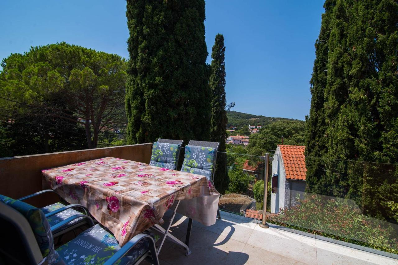 Villa Rialto Veli Lošinj Exteriör bild