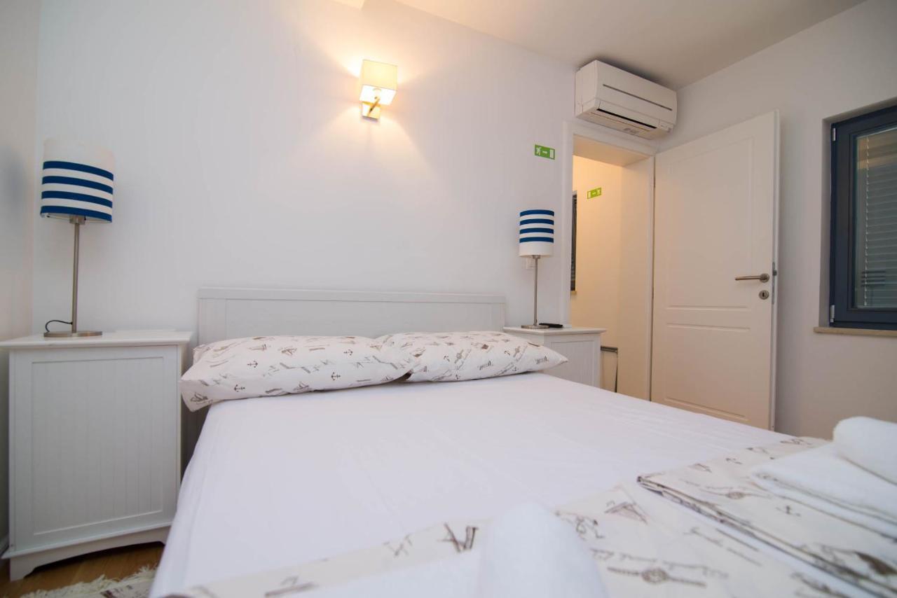 Villa Rialto Veli Lošinj Exteriör bild